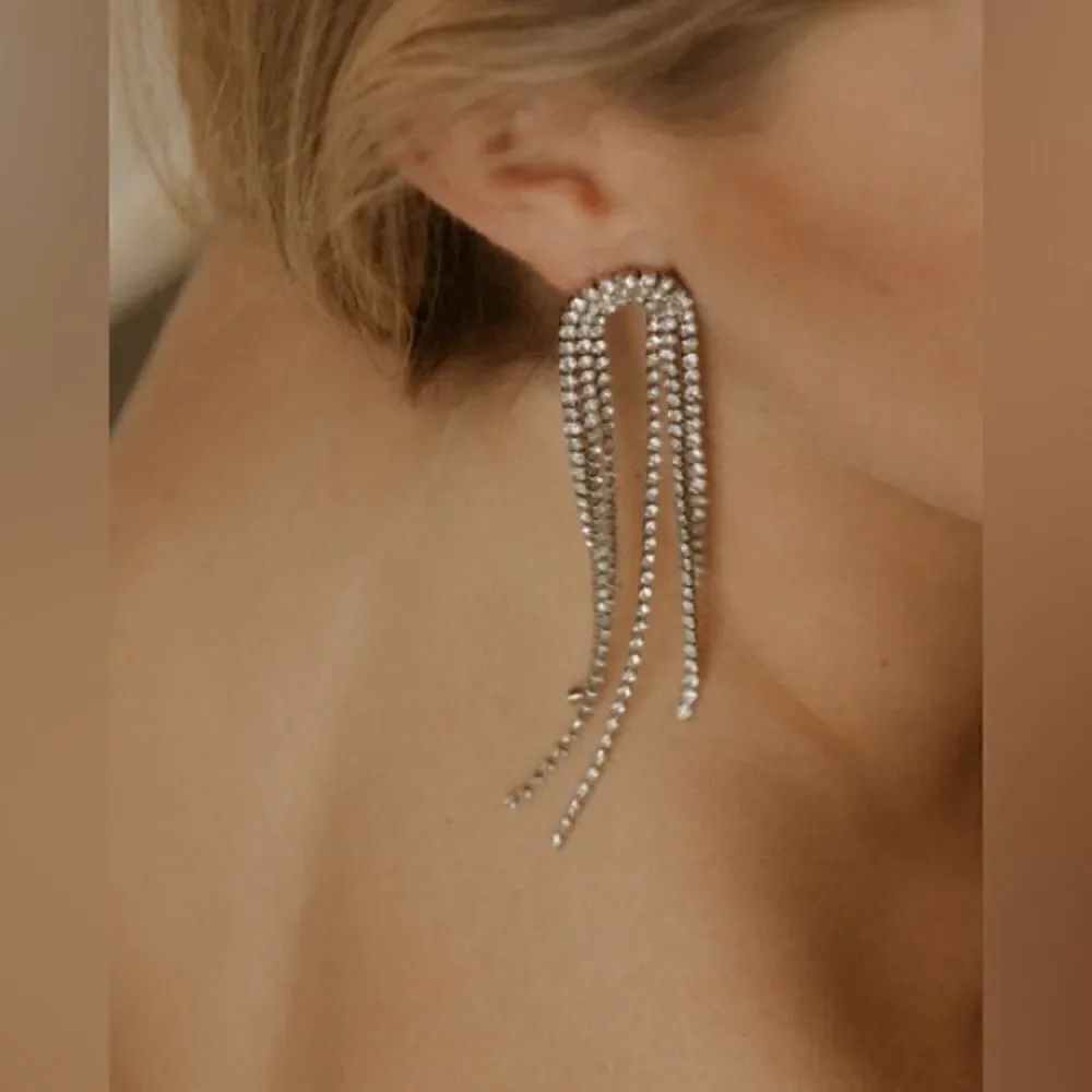 Rhinestone drop earrings N925